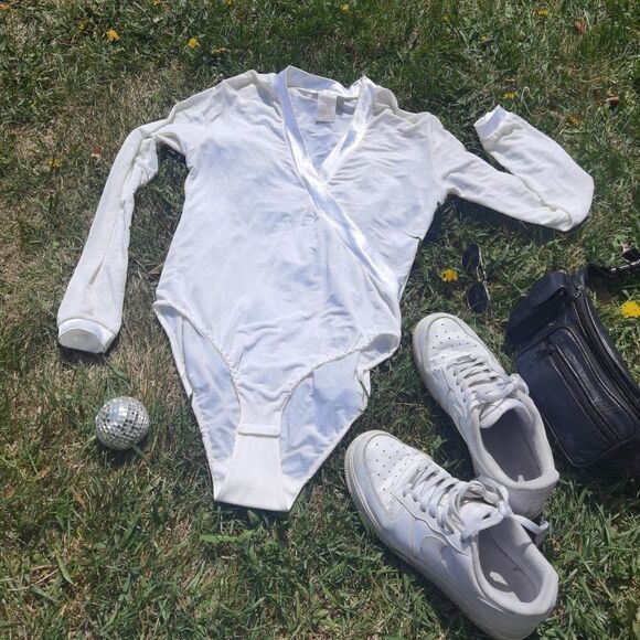 Sheer Sexy Vintage 80s BodySuit With Satin Edging Cream White - Picture 1 of 5
